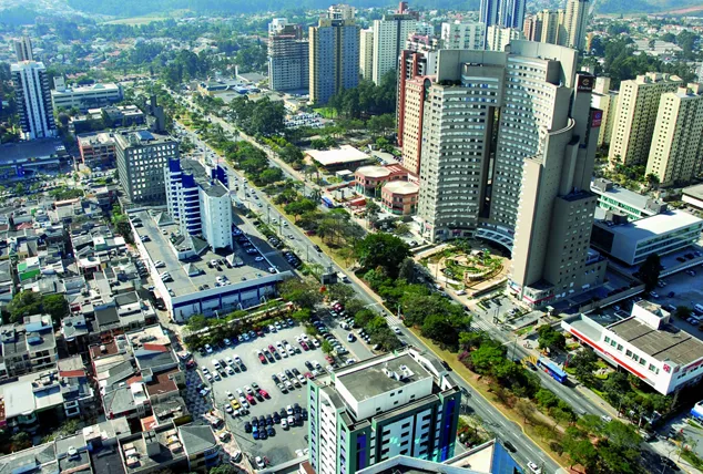 Plataformas-Elevatorias-em-Barueri