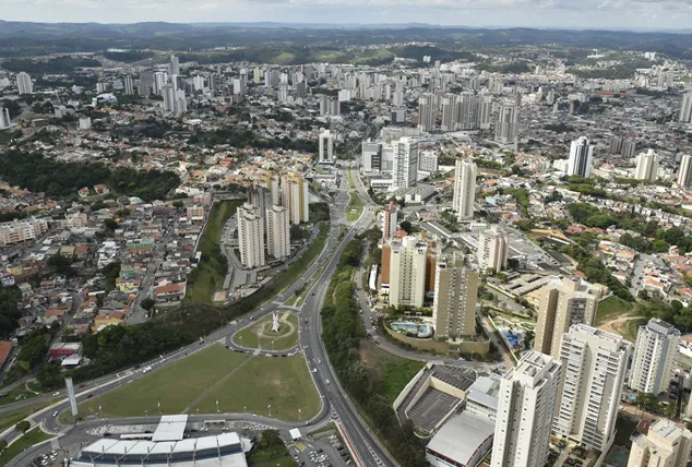 Plataformas-Elevatorias-em-Jundiai