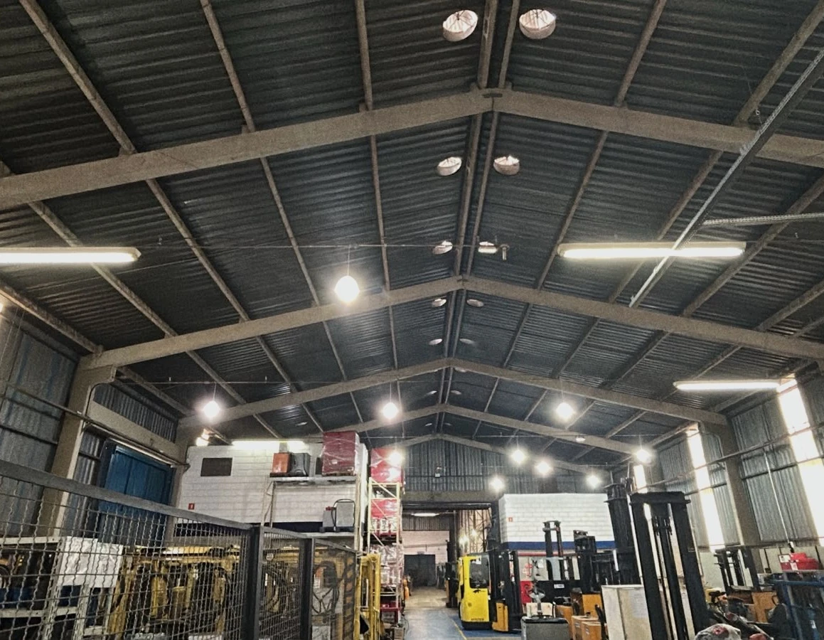 Iluminação LED na área fabril da Eletrac